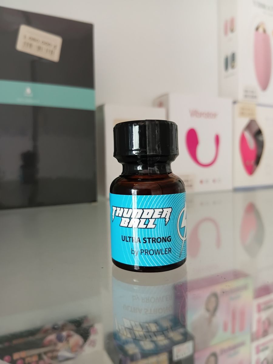 Poppers Thunder Ball Ultra Strong 10ml – Chai Hít Tăng Khoái Cảm Nhanh Cho Top Và Bot Tại Shop Bao Cao Su Bạc Liêu