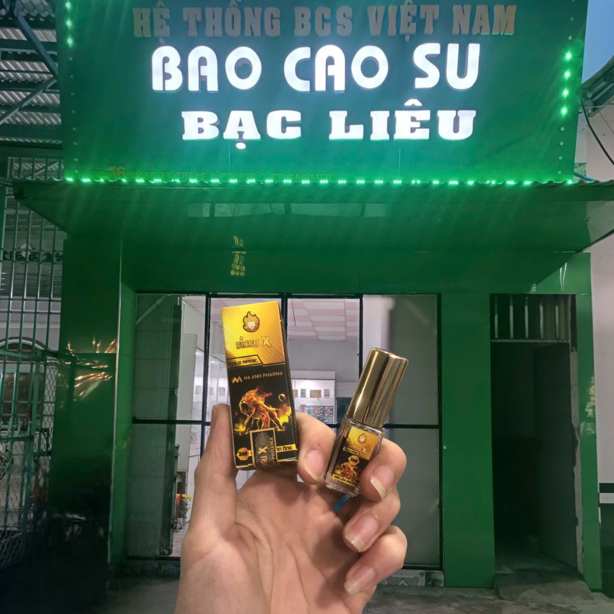 Thuốc xịt Sìn Sú X kéo dài thời gian quan hệ cho nam giới tại bao cao su Bạc Liêu